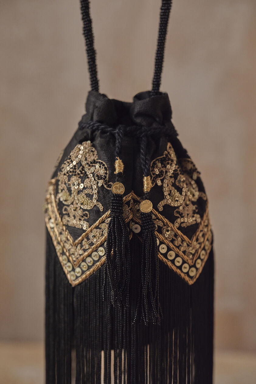 Song of the Wilderness Fringe Sack - Magpie Black, , image 3